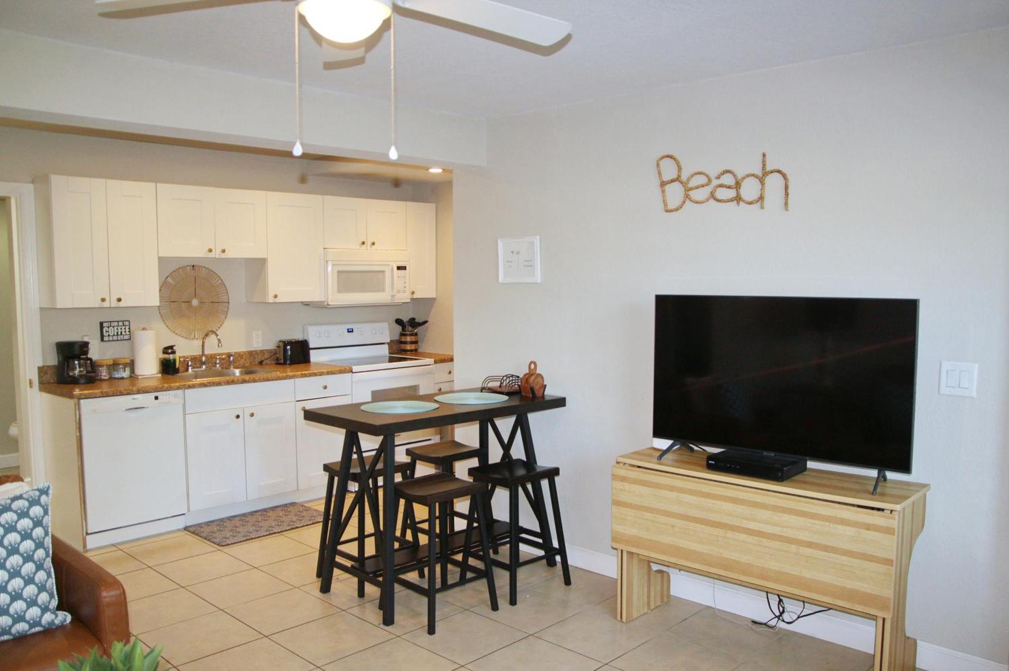 Naples Park Oasis - Cozy Two Bedroom Apartment Dış mekan fotoğraf
